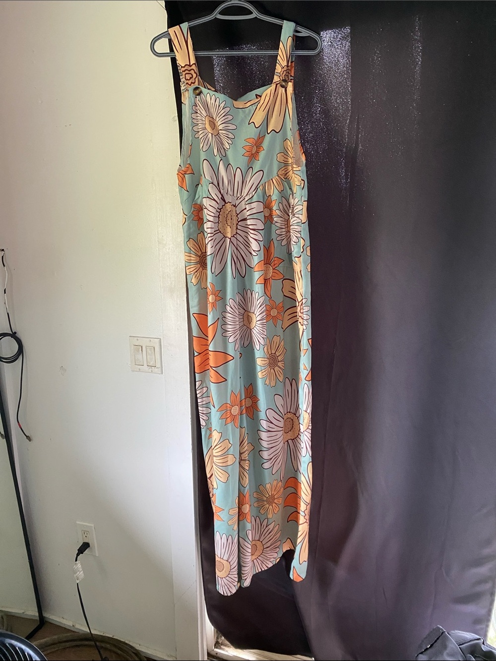 NWOT Floral Long Romper 🖤🖤